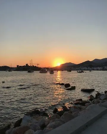 Private With Garden In The Center! 게스트하우스 Bodrum
